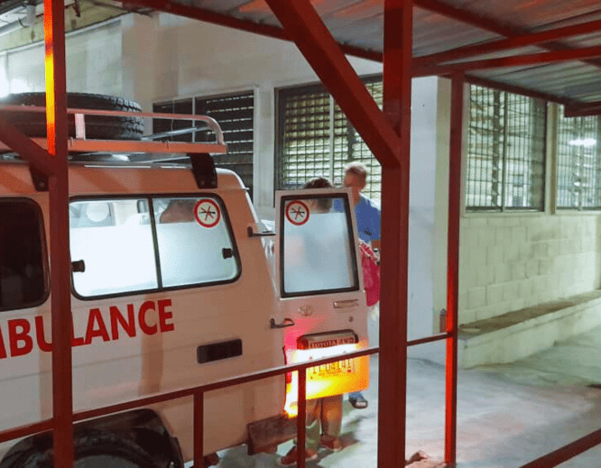 Following the explosion of a fuel tanker on 14 September in Miragoâne, injured people began to arrive at the MSF hospital in Carrefour.