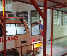 Following the explosion of a fuel tanker on 14 September in Miragoâne, injured people began to arrive at the MSF hospital in Carrefour.